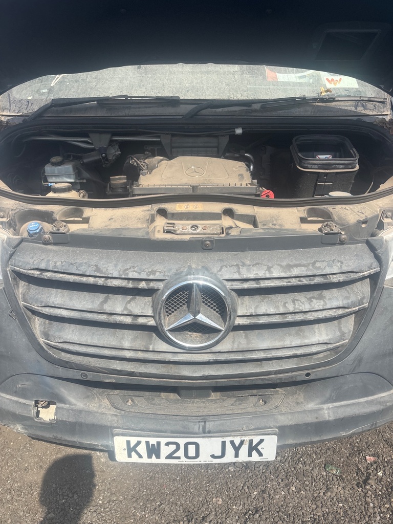 [EPE-121603] Rejilla frontal Mercedes-Benz Sprinter 3.5-T