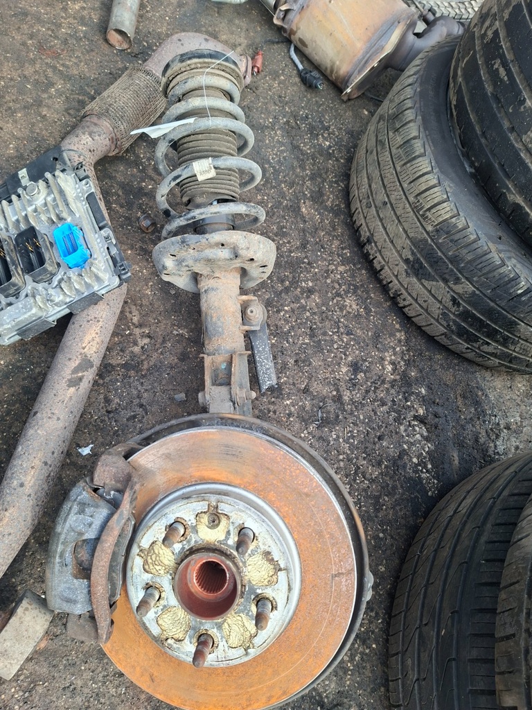 [EPE-121808] Buje de rueda y amortiguador delantero derecho Opel Insignia
