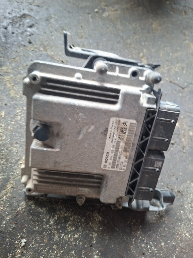 [EPE-122003] Unidad de control del motor Peugeot Partner
