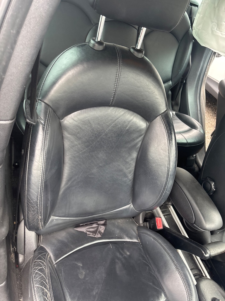 [EPE-122330] Asiento delantero derecho Mini Countryman Cooper S