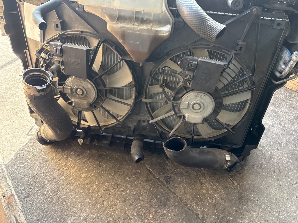 [EPE-122640] Conjunto de ventilador de refrigeración Mazda CX-5