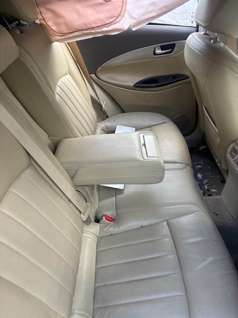 [EPE-122783] Asiento trasero Infiniti EX 30d (2010)