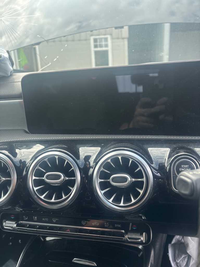 [EPE-123202] Pantalla multifunción Mercedes Clase A AMG A 35