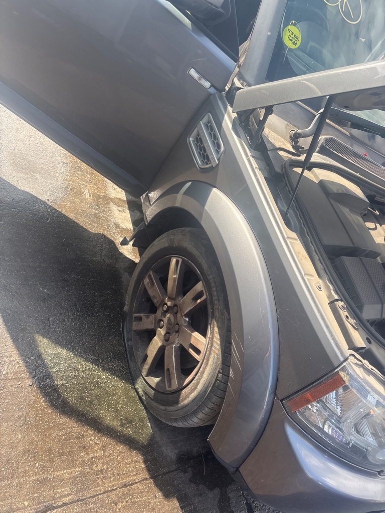 [EPE-123366] Aleta delantera derecha Land Rover Discovery