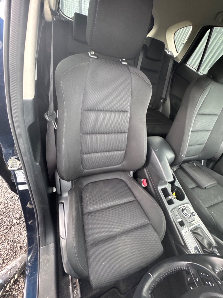[EPE-103128] Asiento delantero derecho Mazda CX-5