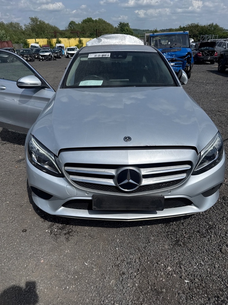[EPE-104602] Palier trasero derecho Mercedes-Benz Clase C W205 2018