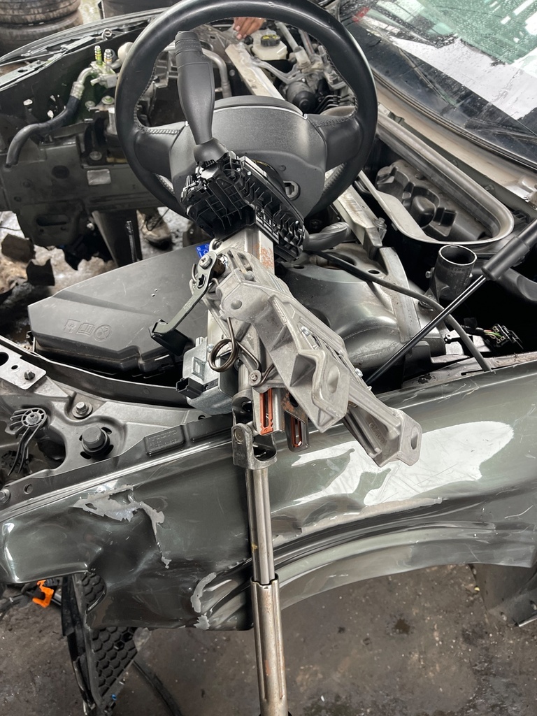 [EPE-105654] Columna de dirección Volvo V60 2.0 (2021)