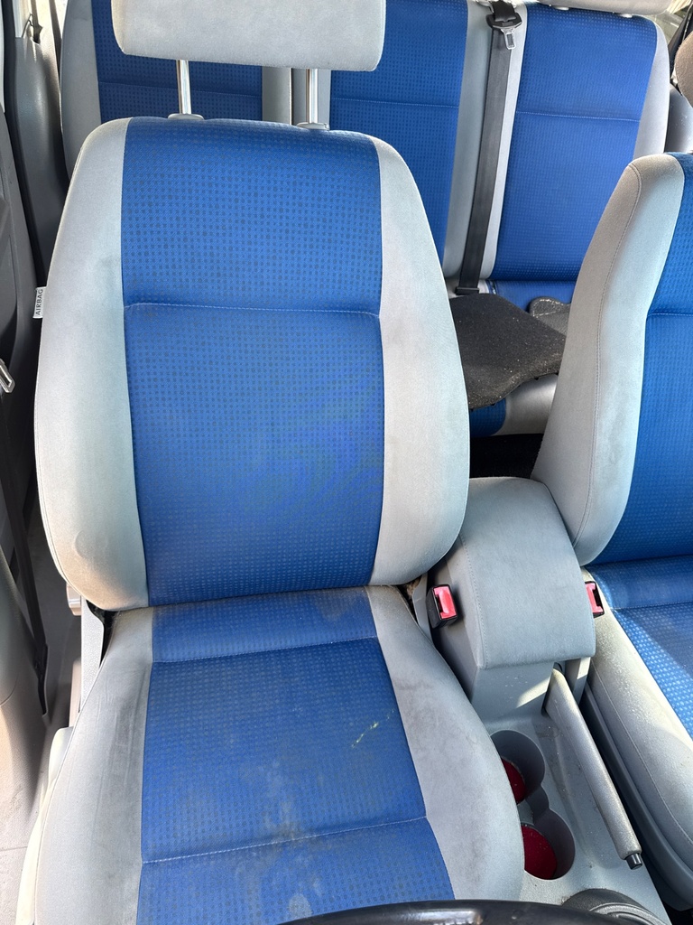 [EPE-106452] Asiento delantero derecho Vw Caddy III