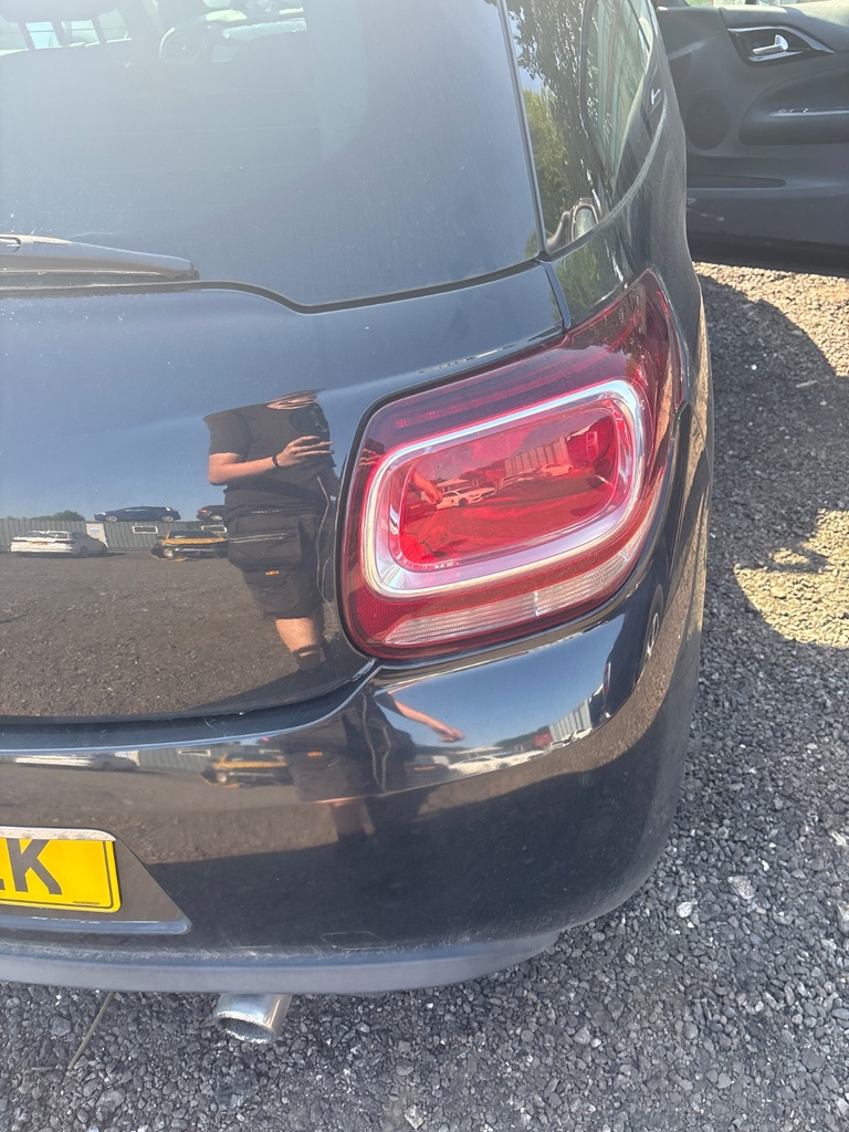 [EPE-112867] Piloto trasero derecho Citroen DS3