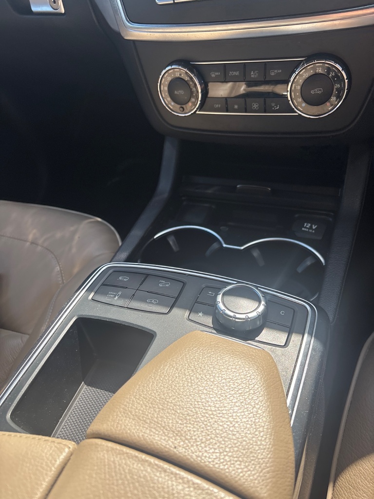 [EPE-117586] Consola central Mercedes-Benz M-Class (W166)