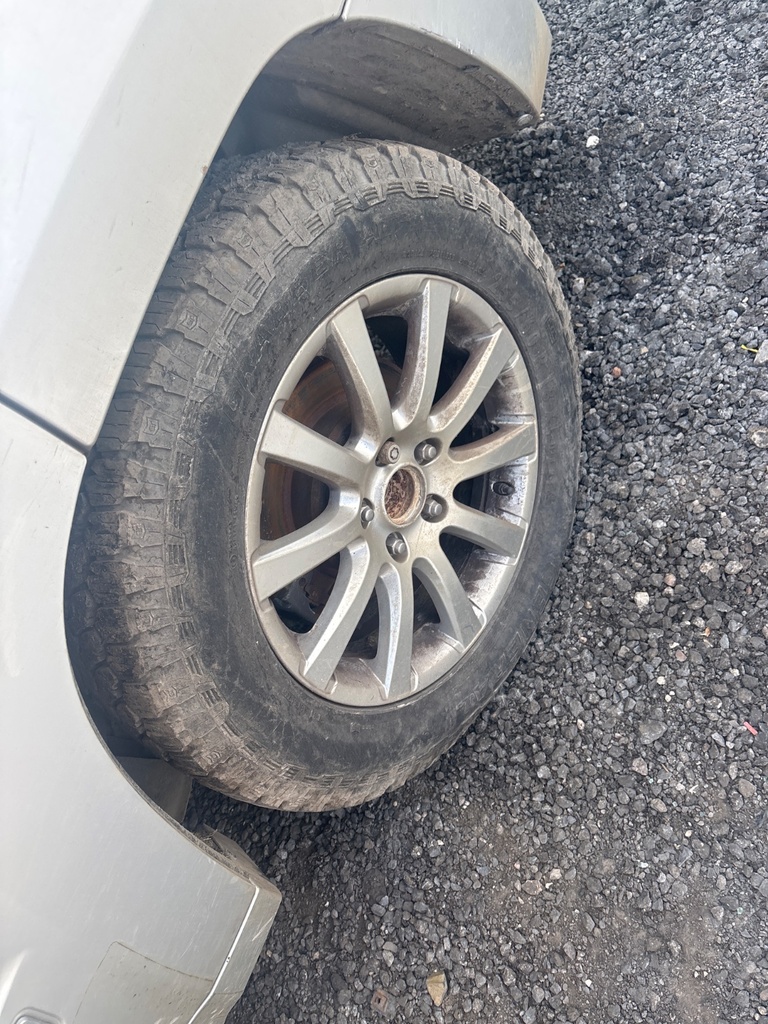 [EPE-119462] Llanta de aleación Jeep Grand Cherokee