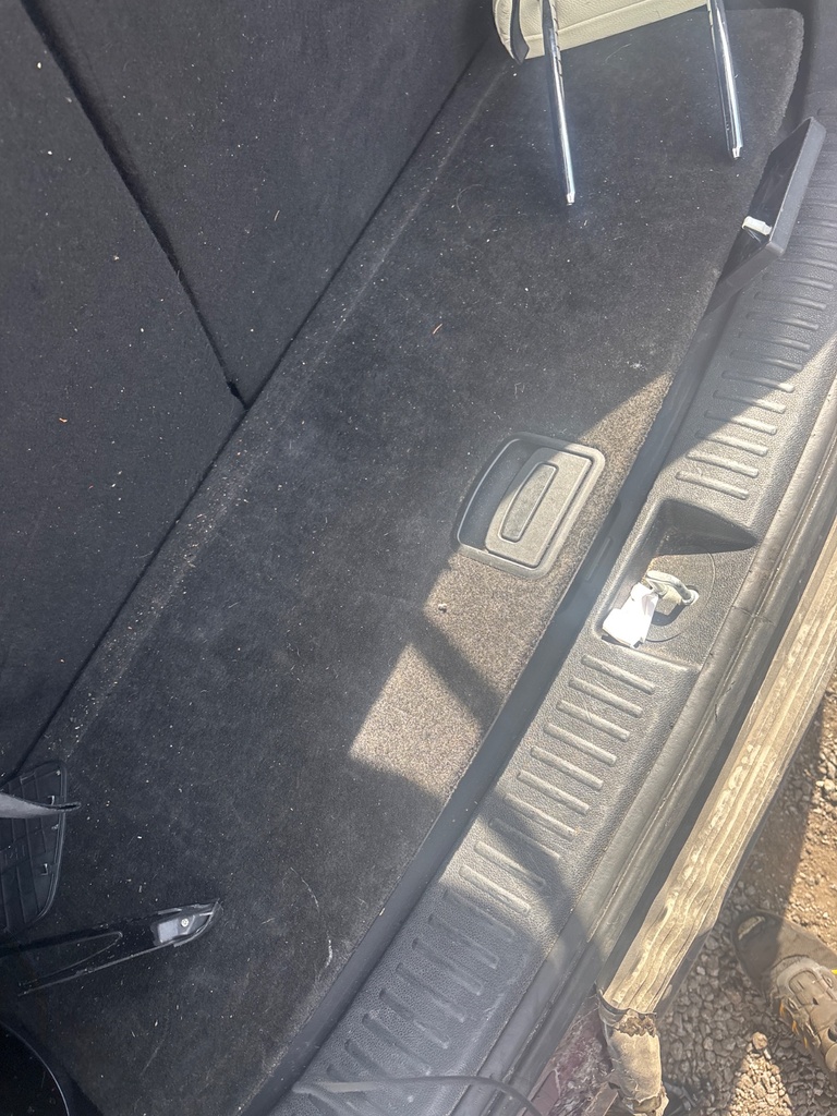 [EPE-121190] Alfombra de maletero Kia Sorento