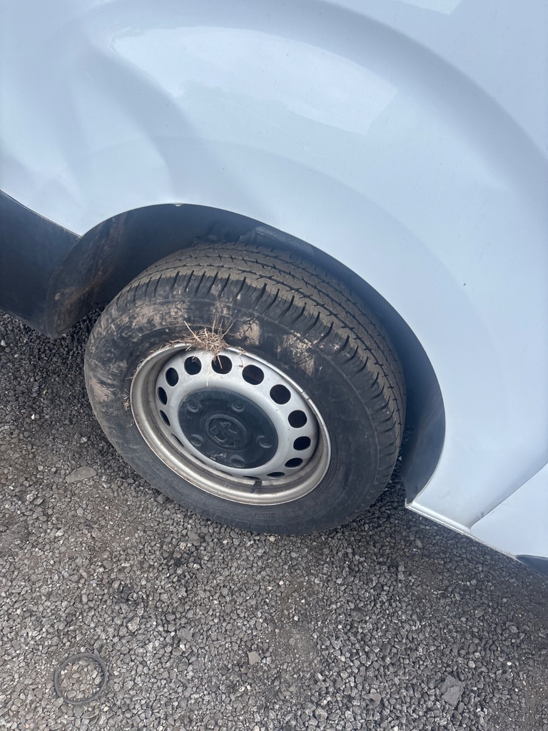 [EPE-121719] Llanta de acero Opel Vivaro 1.5 BlueHDI