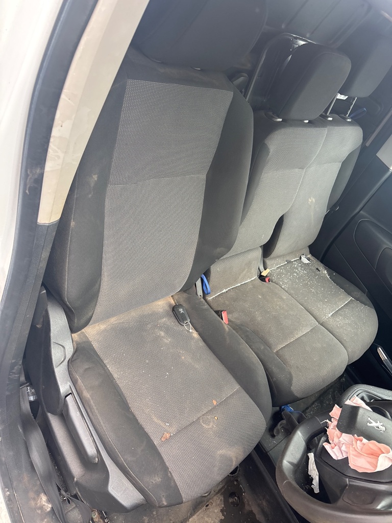 [EPE-122030] Asiento delantero derecho Peugeot Partner 2019