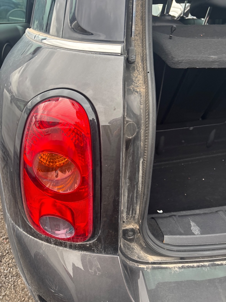 [EPE-122341] Piloto trasero izquierdo Mini Countryman 2015