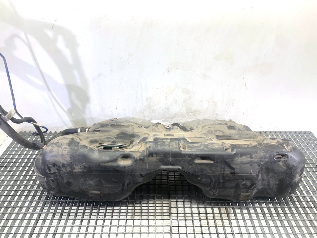 [STARK-827486] Depósito de combustible BMW Serie 5 (G30, F90) 2016-2022