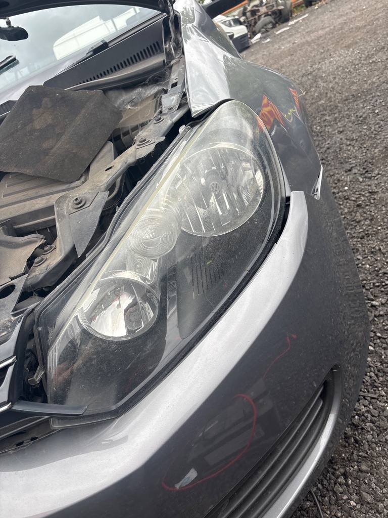 [EPE-122540] Faro izquierdo VW Golf VI