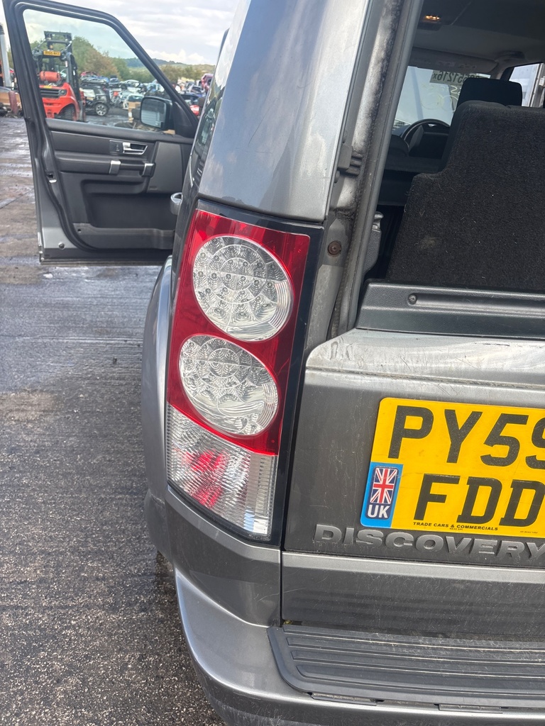 [EPE-123419] Piloto trasero izquierdo Land Rover Discovery