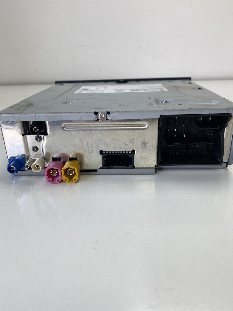 [EPE-100828] Unidad de navegación GPS Multimedia VW Golf VII