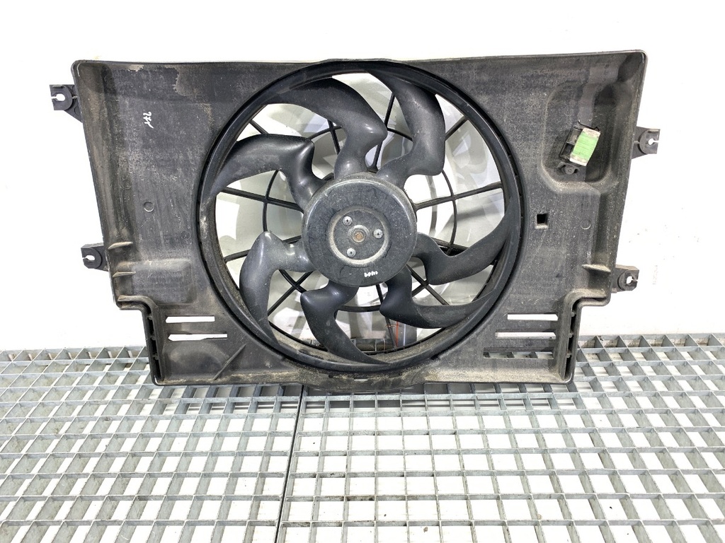 [STARK-843269] Radiador de ventilador KIA CEED (CD) 1.6 CRDi 115 85 kW 2018-2022