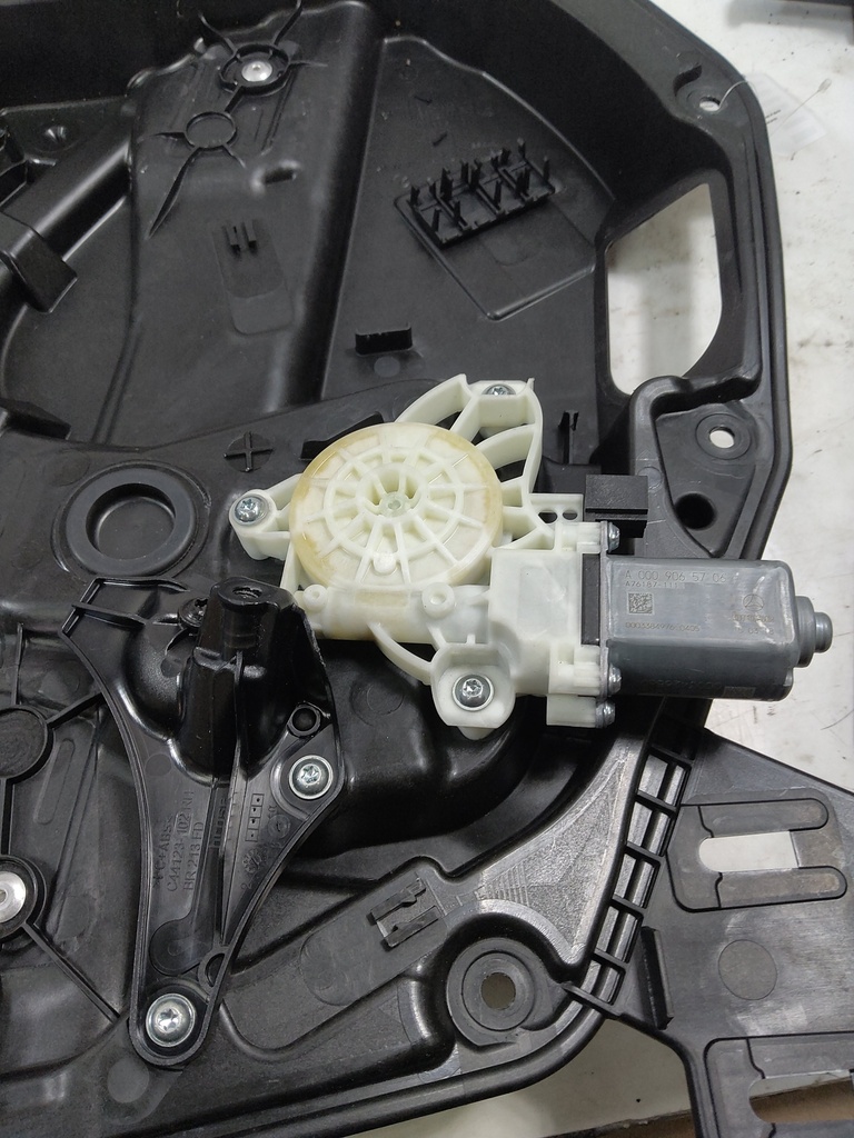 [MTD-535636] Motor de elevalunas Mercedes-Benz Clase E (2016-2023)