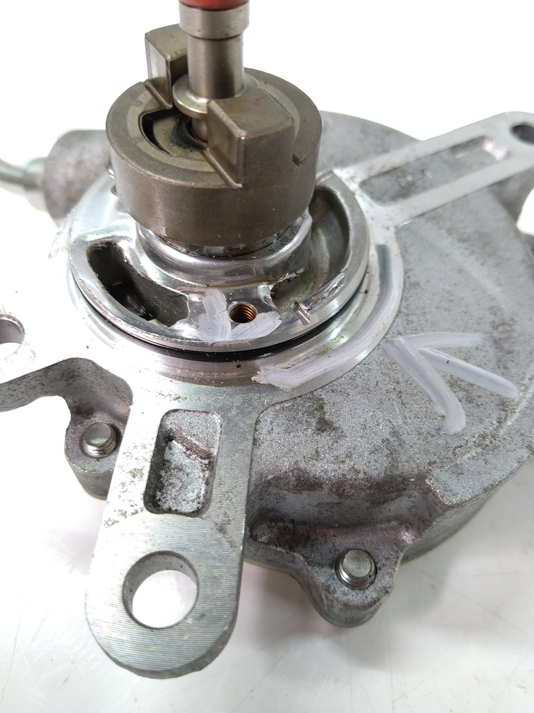 [MTD-535366] Bomba de vacío Lexus RX350 2GR-FKS