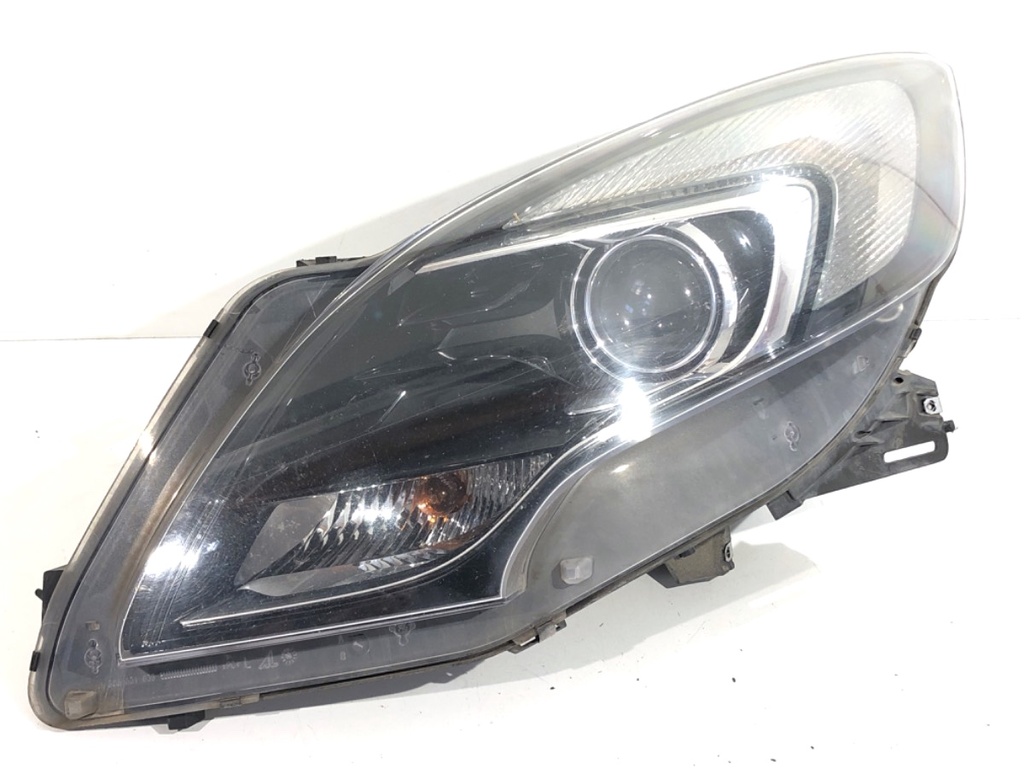 [STARK-769781] Faros delanteros izquierdos OPEL ZAFIRA TOURER C (P12) 2011-2022