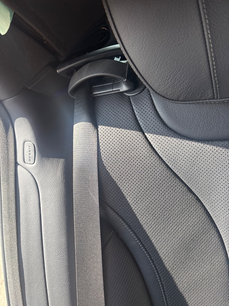 [EPE-123877] Pretensor de cinturón de seguridad trasero derecho Mercedes S-Klasse