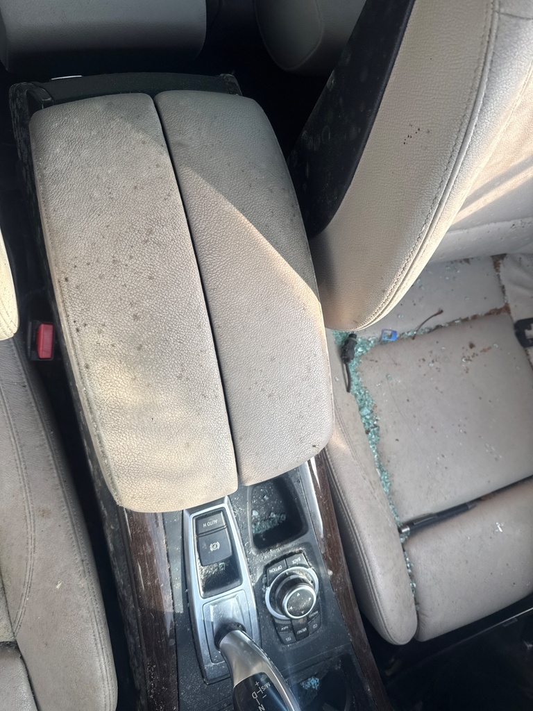 [EPE-106148] Reposabrazos de consola central BMW X5 E70