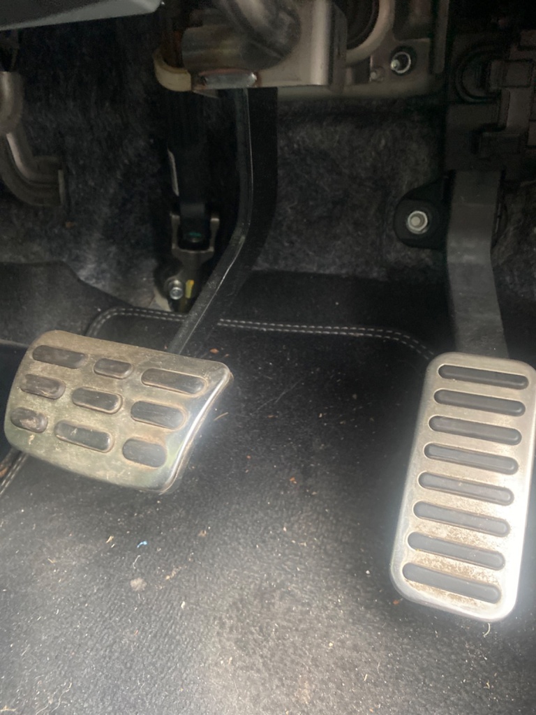 [EPE-108335] Conjunto de pedales Kia Niro