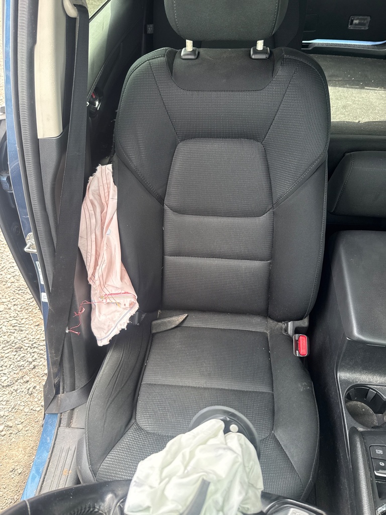 [EPE-109279] Asiento delantero derecho Mazda CX-5 KF