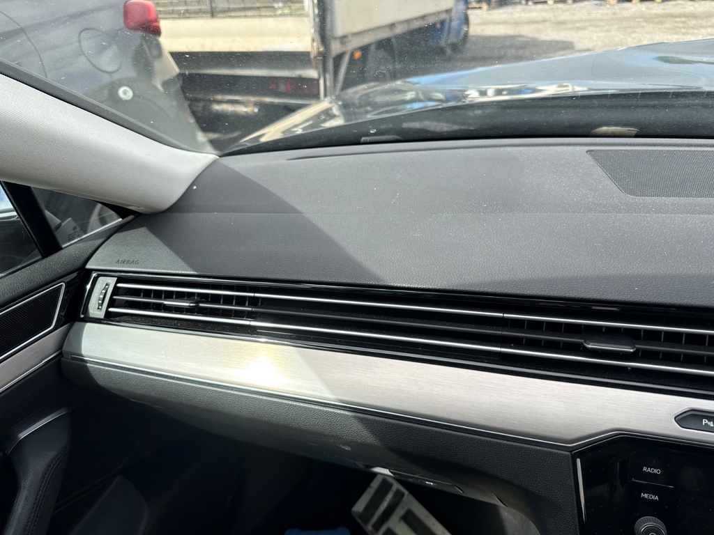 [EPE-109517] Airbag de pasajero Volkswagen Passat 2017