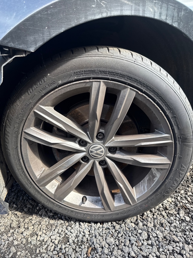 [EPE-109577] Llanta de aleación Volkswagen Passat 2017