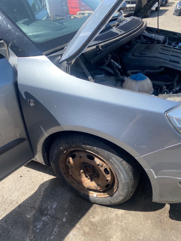 [EPE-110989] Aleta delantera derecha Skoda Fabia 2013