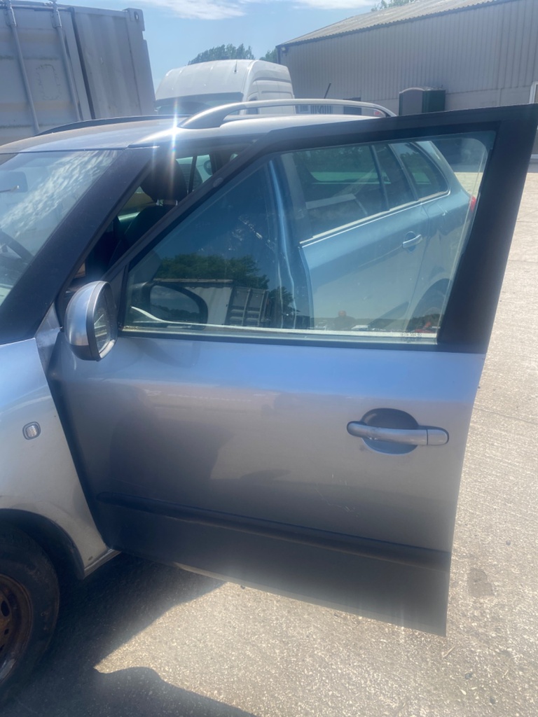 [EPE-111068] Puerta delantera izquierda Skoda Fabia 2013