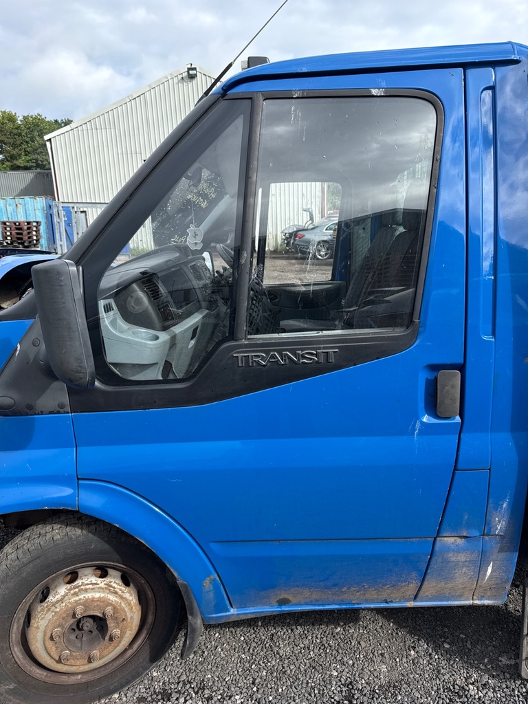 [EPE-111172] Puerta delantera izquierda Ford Transit