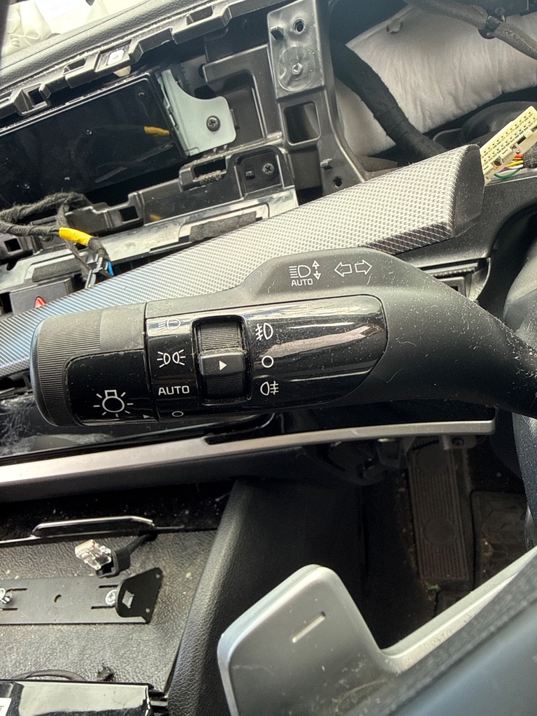 [EPE-111210] Conmutador de columna de dirección Kia Sportage V
