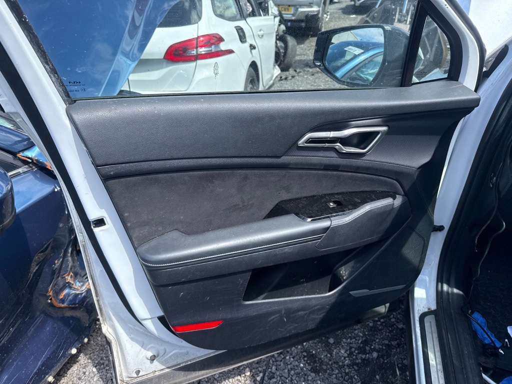 [EPE-111248] Panel interior de puerta delantero izquierdo Kia Sportage V