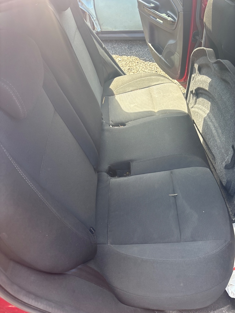 [EPE-111767] Conjunto de asiento trasero Alfa Romeo Giulietta (2010)