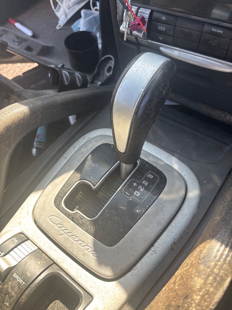 [EPE-111973] Selector de cambio automático Porsche Cayenne 9PA S