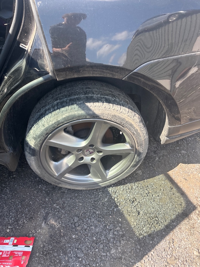 [EPE-112038] Llanta de aleación Porsche Cayenne 9PA S