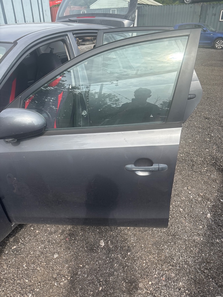[EPE-112283] Puerta delantera izquierda Hyundai i30