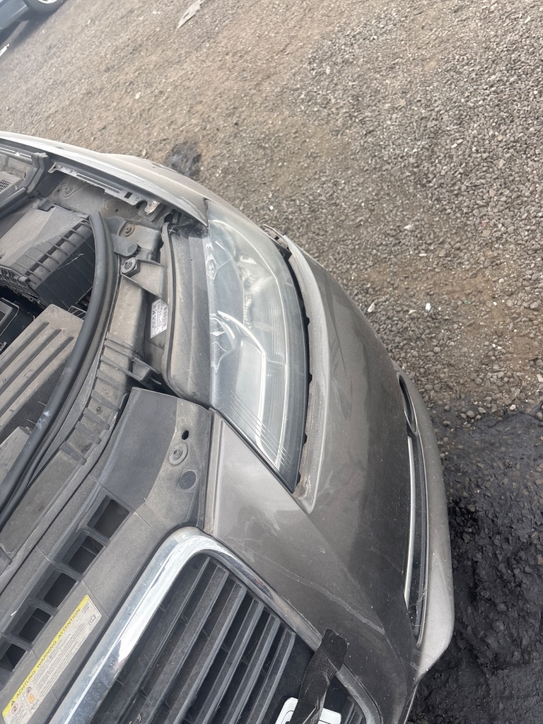[EPE-116346] Faro izquierdo Audi A3