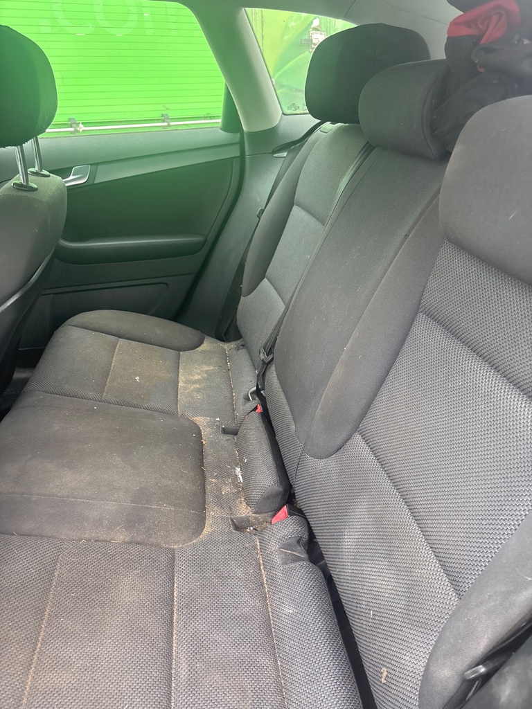 [EPE-116457] Conjunto de asiento trasero Audi A3