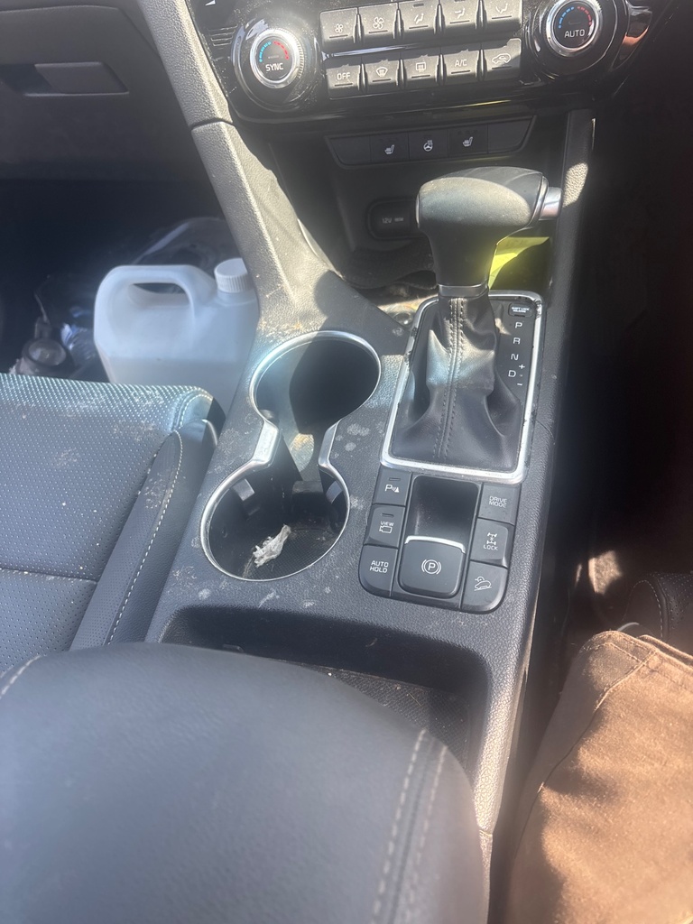 [EPE-116572] Consola central Kia Sportage 2019