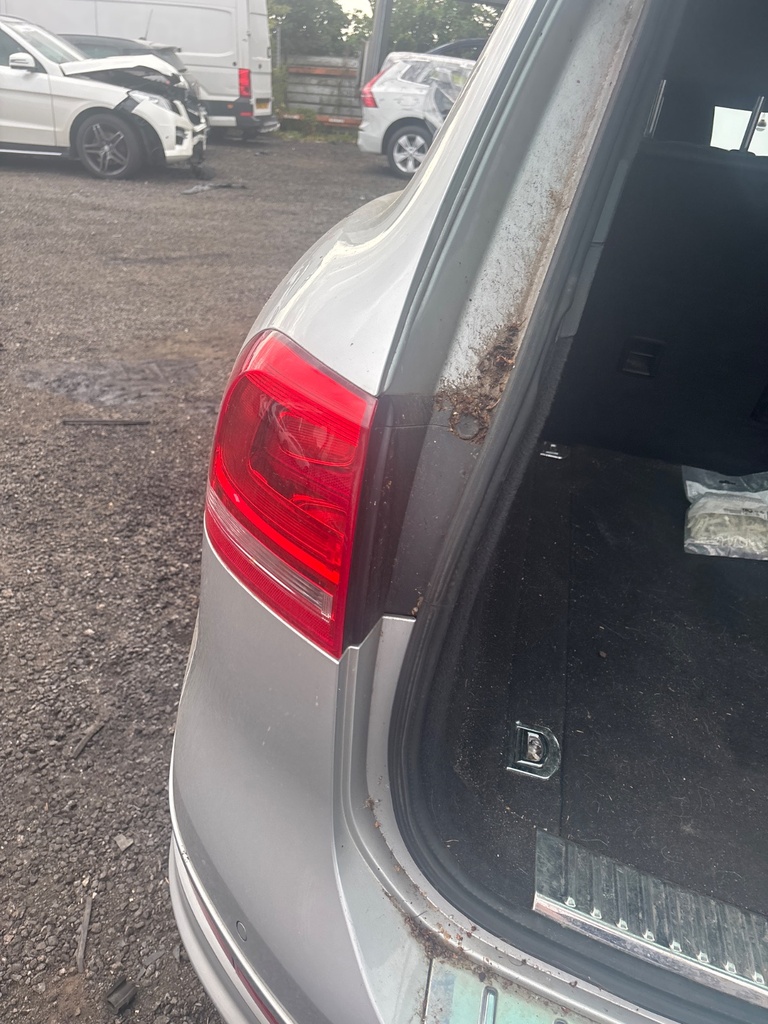 [EPE-117359] Piloto trasero izquierdo VW Touareg 7P5