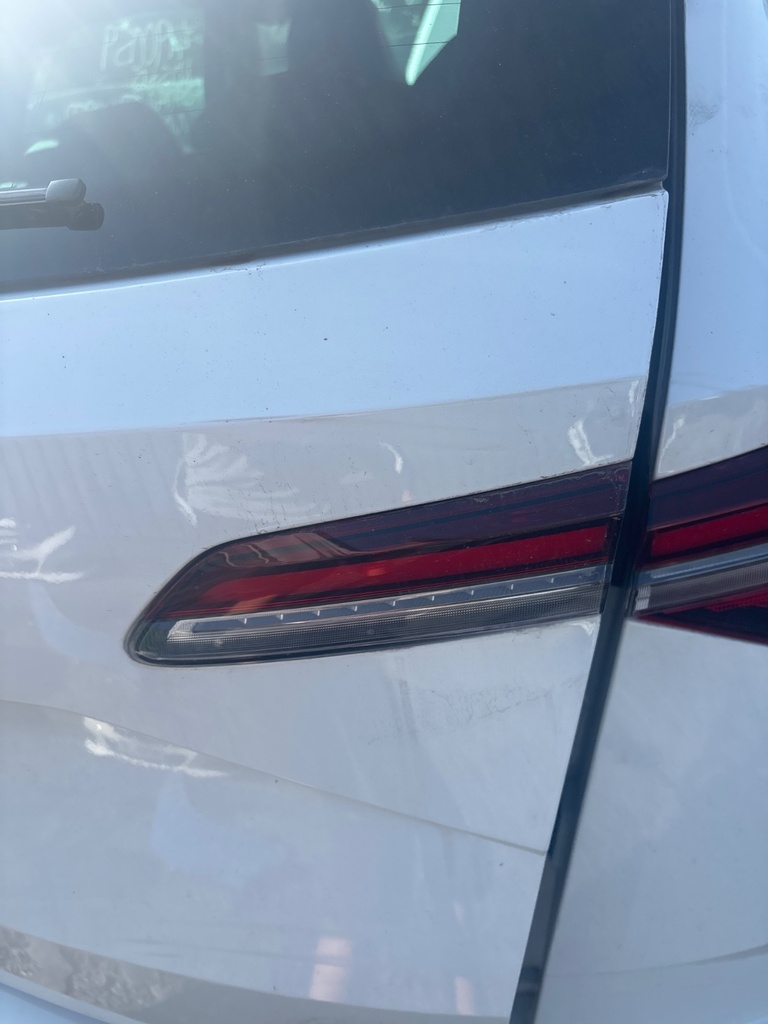 [EPE-117744] Piloto trasero derecho Skoda Karoq NU7