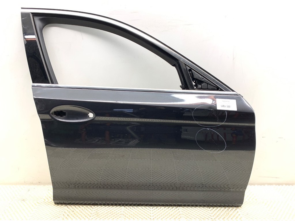 [STARK-688954] Puerta delantera derecha BMW Serie 5 (G30, F90) 2016-2022