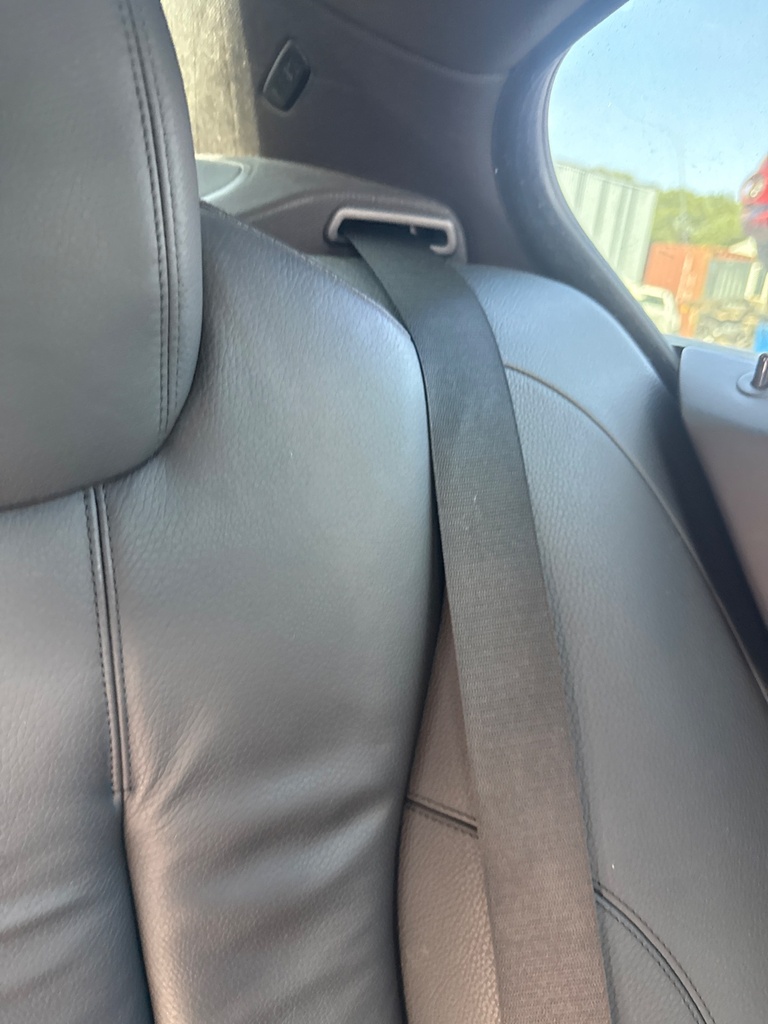 [EPE-118614] Pretensor trasero de cinturón de seguridad izquierdo BMW Serie 6