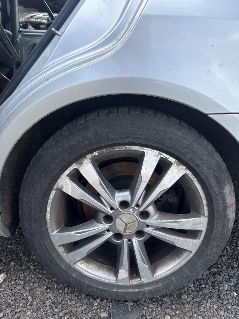 [EPE-118751] Llanta de aleación Mercedes-Benz E-Class